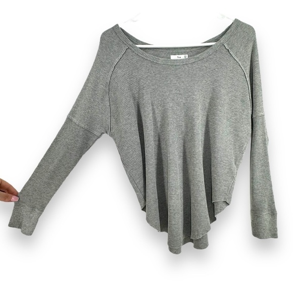 TNA Tops - Tna Alder Thermal Long Sleeve Raglan Tee Grey Women's Size XXS